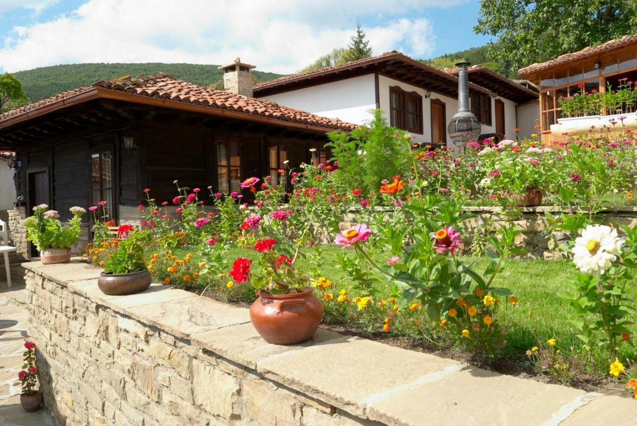 Kodjamanova House Hotel Zheravna Exterior photo
